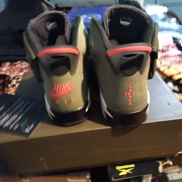 Mens - Picture 3 of 9